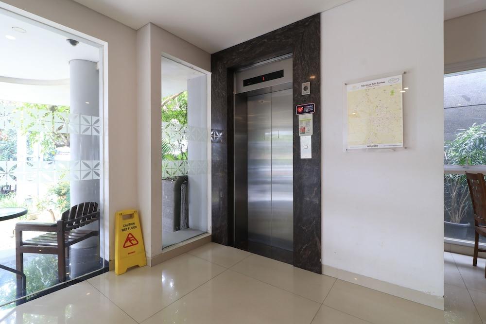 Kembang Hotel Cihampelas Bandung Luaran gambar