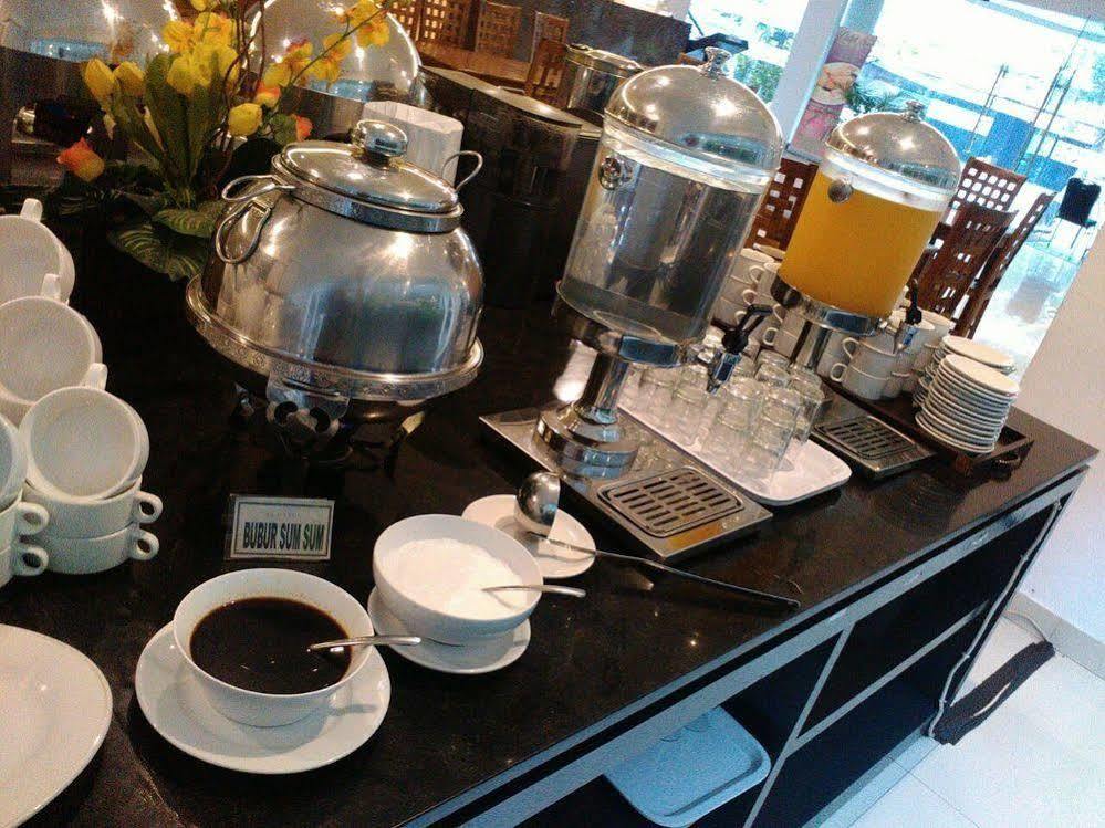 Kembang Hotel Cihampelas Bandung Luaran gambar